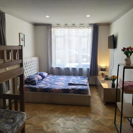 Old Tbilisi Apartments ภายนอก รูปภาพ